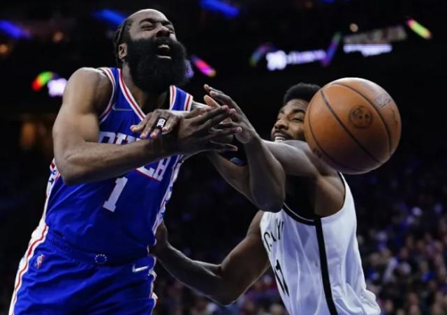 焦点之战哈登再度隐身 两分球10投全铁遭名宿锐评