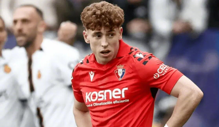 天天盈球 官网-巴萨欲抢先签穆尼奥斯，皇马回购条款或失效|巴塞罗那|路易斯洛佩斯-费尔南德斯|皇家马德里|奥萨苏纳|球员_新浪体育_新浪新闻